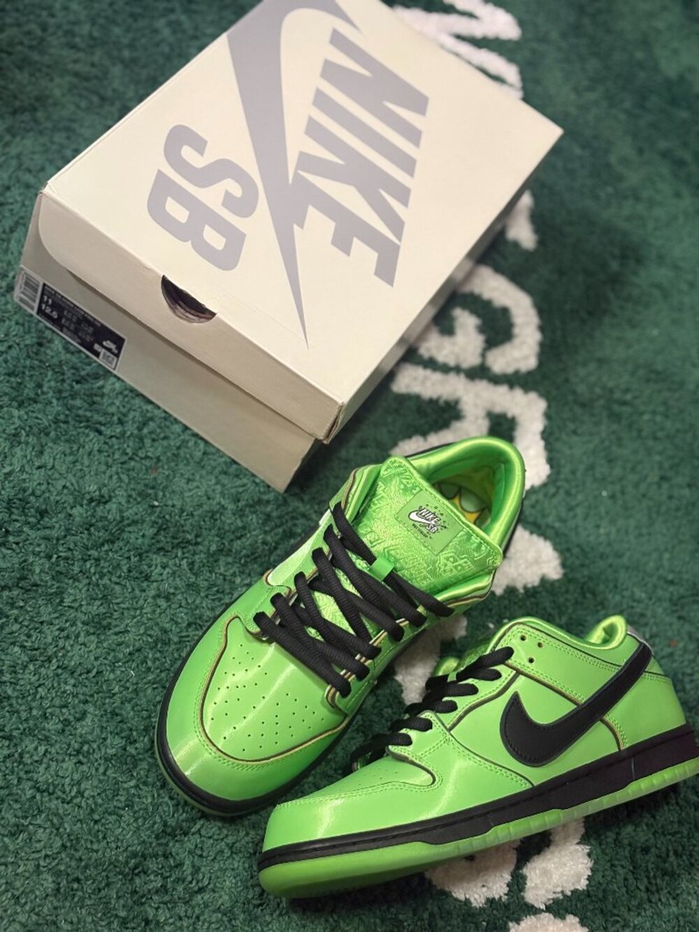 Powerpuff SB Dunks "ButterCup" Sz 11M DS